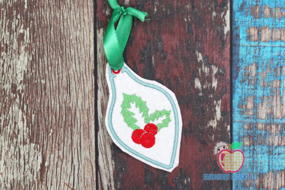 Christmas Holly Leaves and Berry ITH Review for Personalized Gifts
